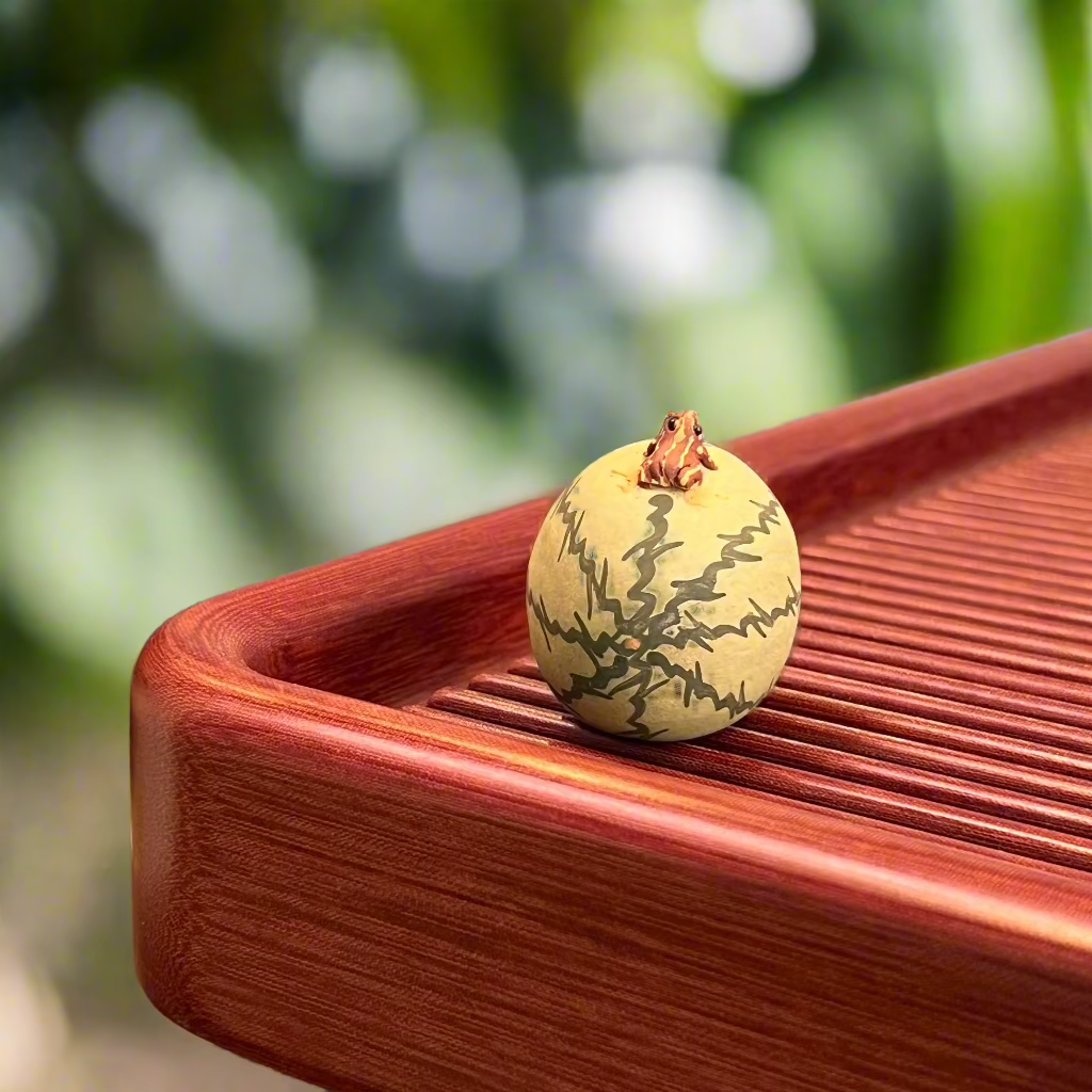 Frog on the watermelon, spitting water effect Tea pet #1244