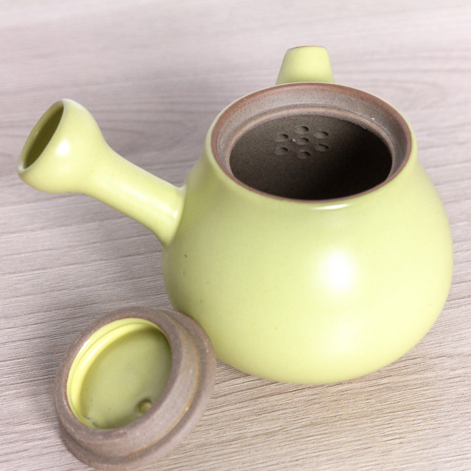 Teapot with side handle, yellow, Dehua ceramics, 75 ml