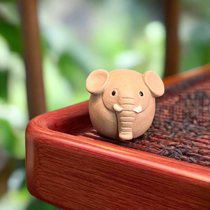 Grey Elephant Tea pet #1220