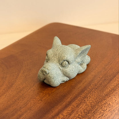 P54 Teapet Sandstone Dog
