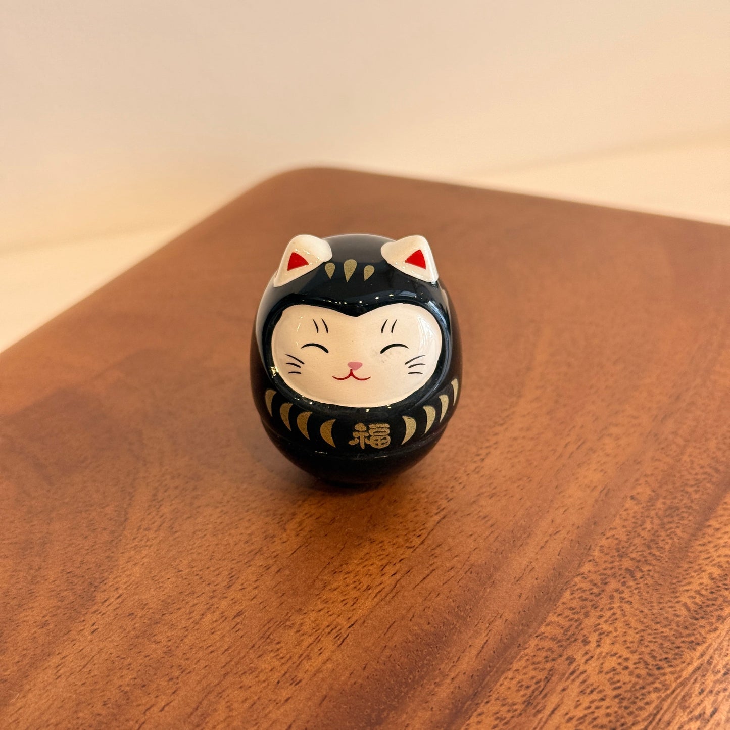Daruma Tumbler Black Cat Tea Pet