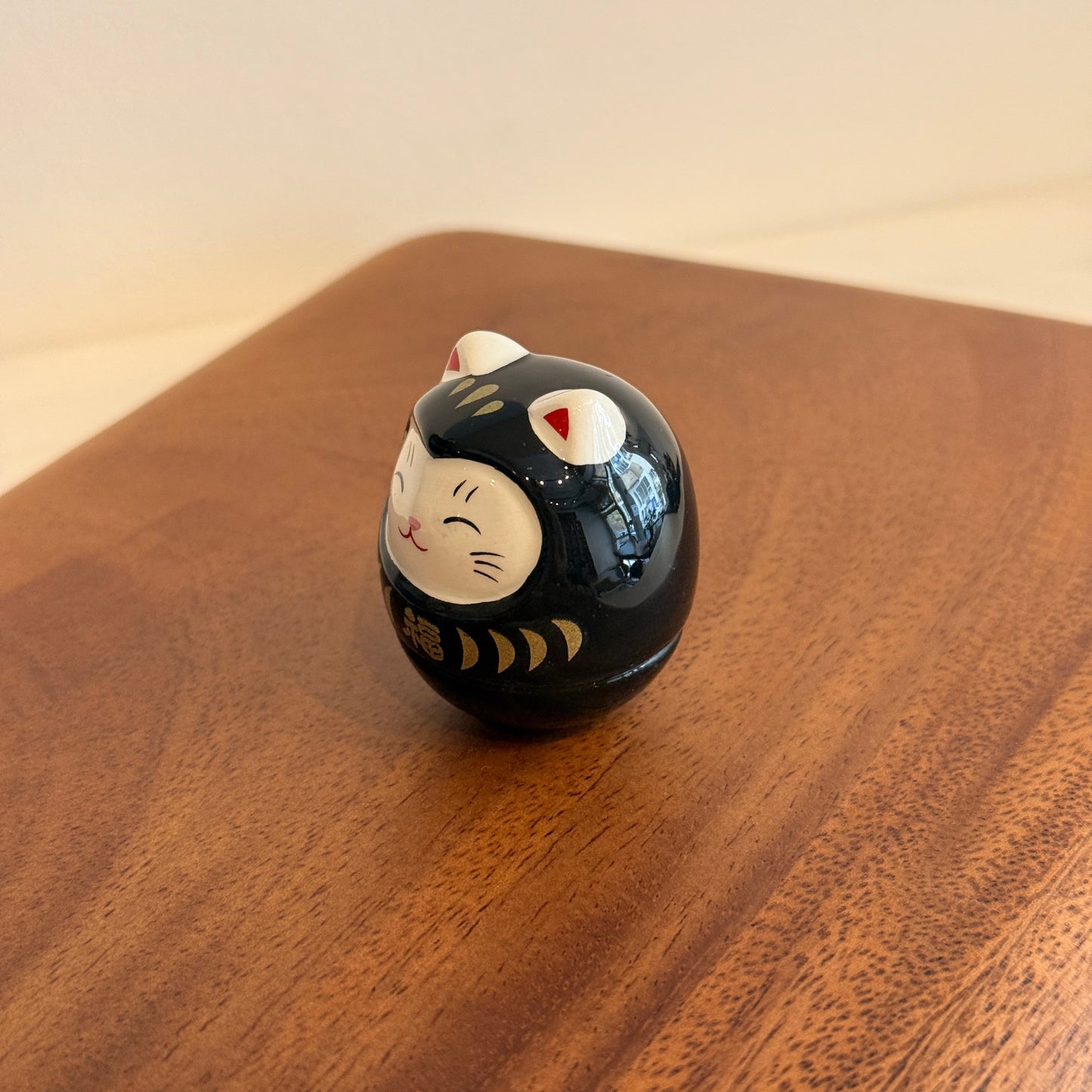 Daruma Tumbler Black Cat Tea Pet