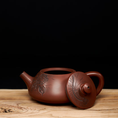 Jianshui Shi Piao Lotus Teapot J38, 150ml