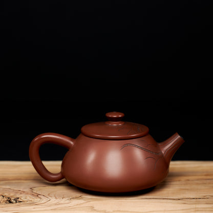 Jianshui Shi Piao Lotus Teapot J38, 150ml