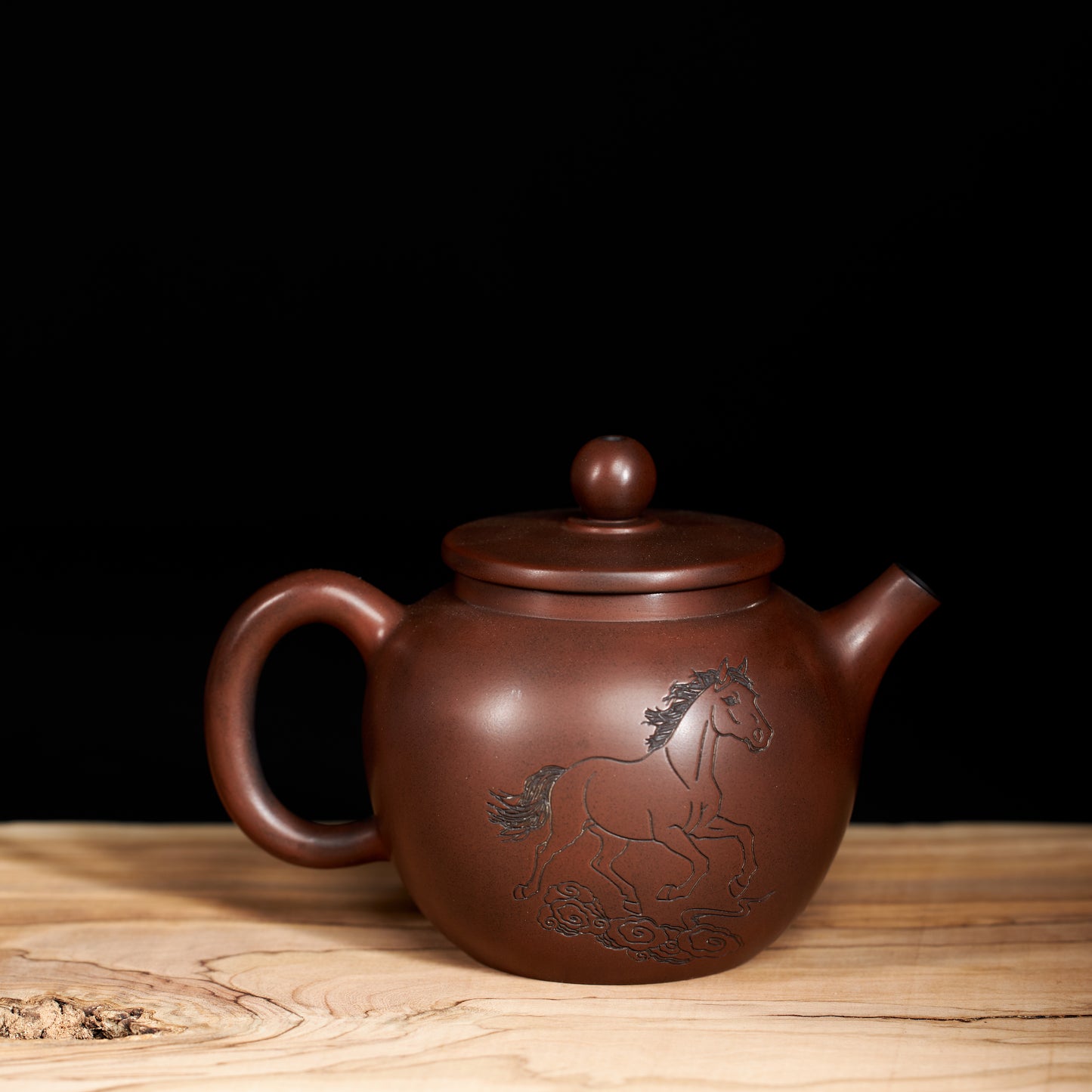 Jian Shui Horse Teapot J44, 185ml